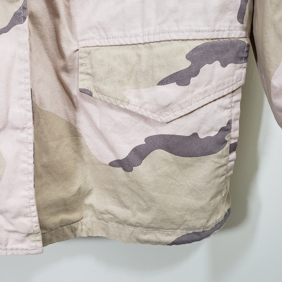 Forever 21 Camouflage hooded field utility jacket woman's size small - Picture 3 of 11